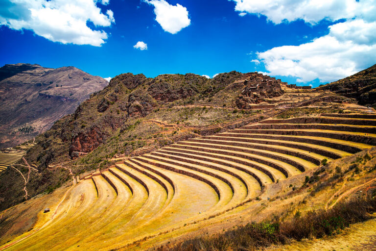 tour-valle-sagrado-de-los-incas-ruinas